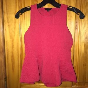 Guess top perfect for a night out ! ❤️